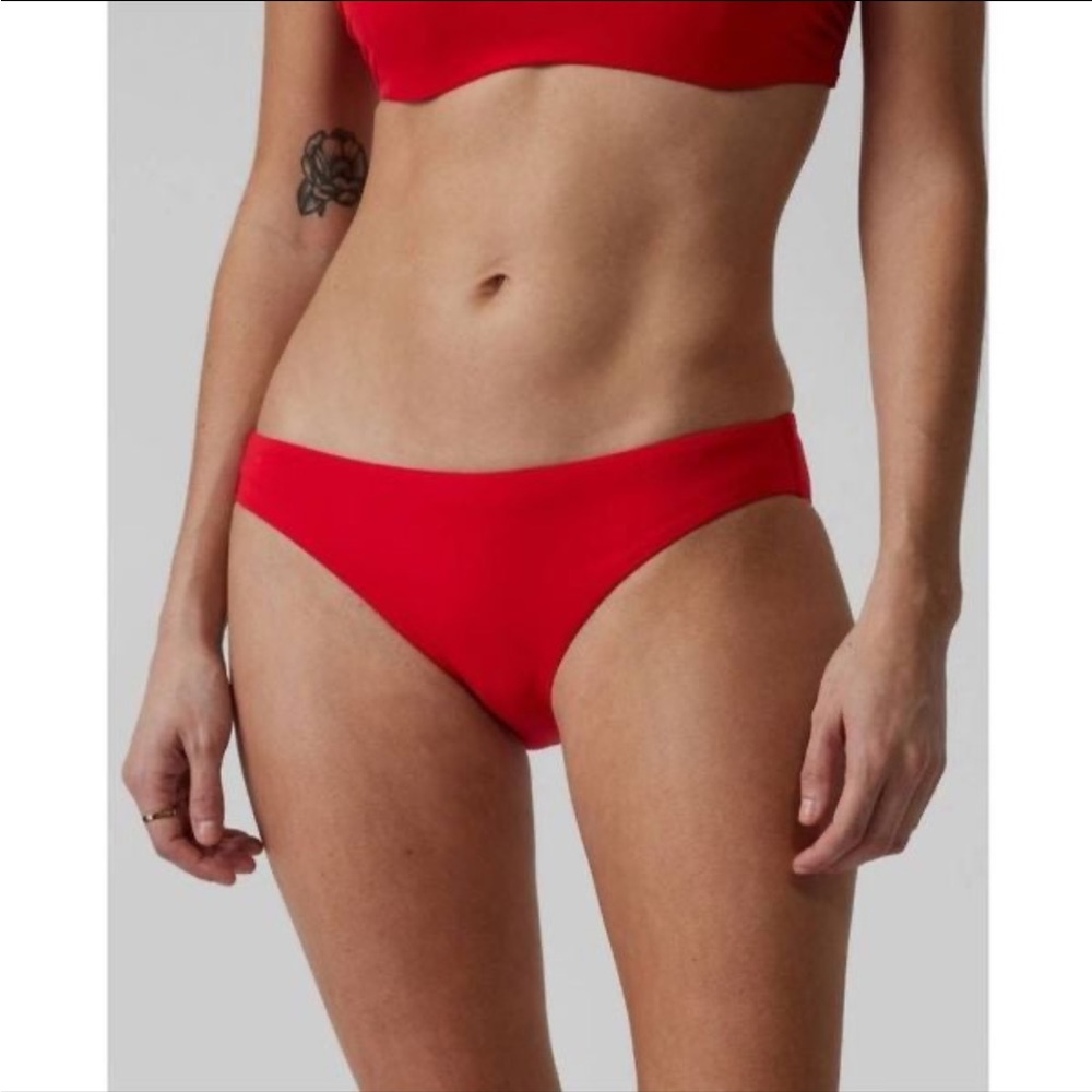 ❤️ Athleta Clean Medium Bikini Bottom // Matador Red